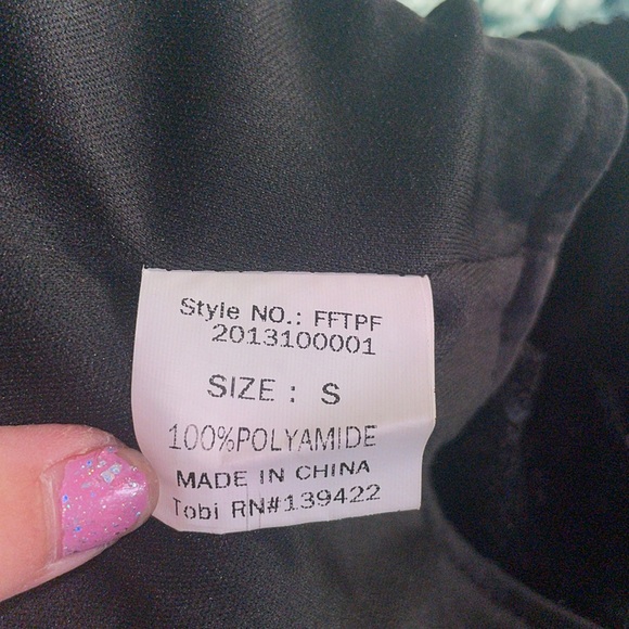 sparkly black crop top - Picture 4 of 4